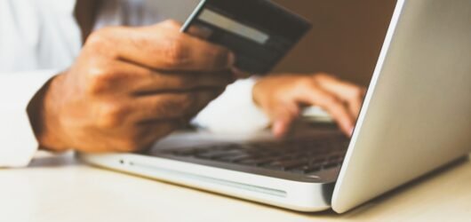 Les 7 Meilleures Cartes de Crédit pour 2025 : Guide Complet